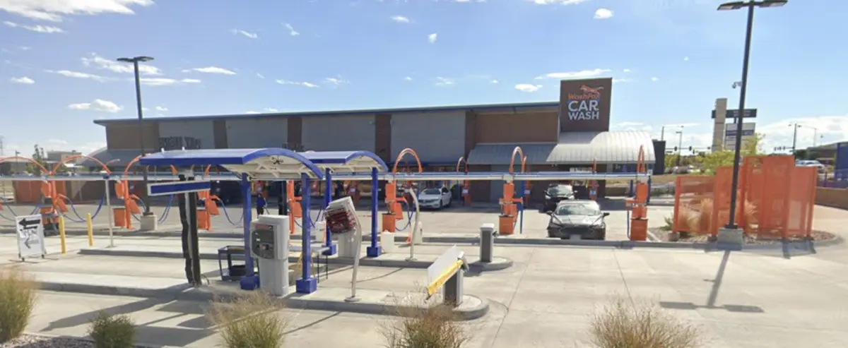 Wash Fox Commerce City location